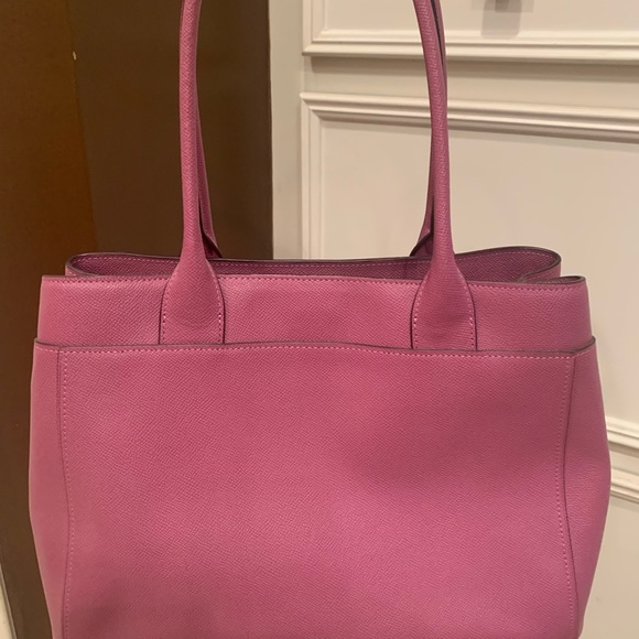 Like new Coach handbag. - Picture 2 of 6